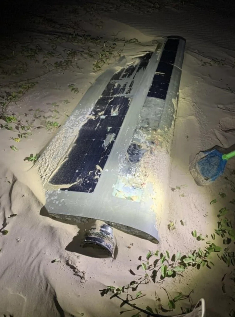 An Airplane Wing?: The sight of this bizarre object would certainly raise eyebrows. What could have led it to this sandy shore?