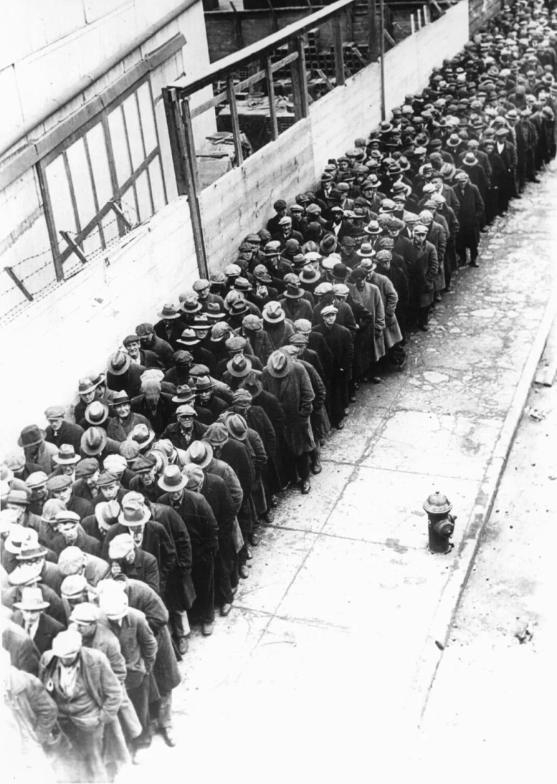 Lines of Hope: The Great Depression of the 1930s shows men awaiting job opportunities, capturing the desperation and resilience of the era.