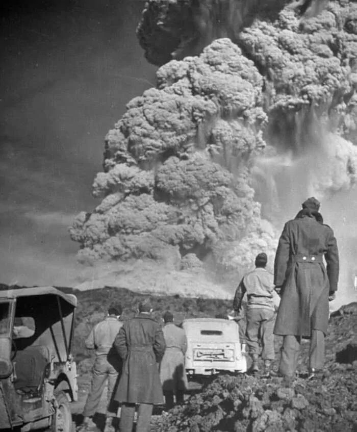 Vesuvius Eruption: A rare view of the last major eruption of Mount Vesuvius in March 1944, Italy, reminds us of nature's power and unpredictability.