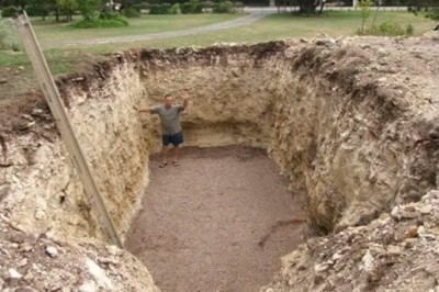 "The Surprising Boom in Bunker Business: Are Americans Preparing for the Worst?"