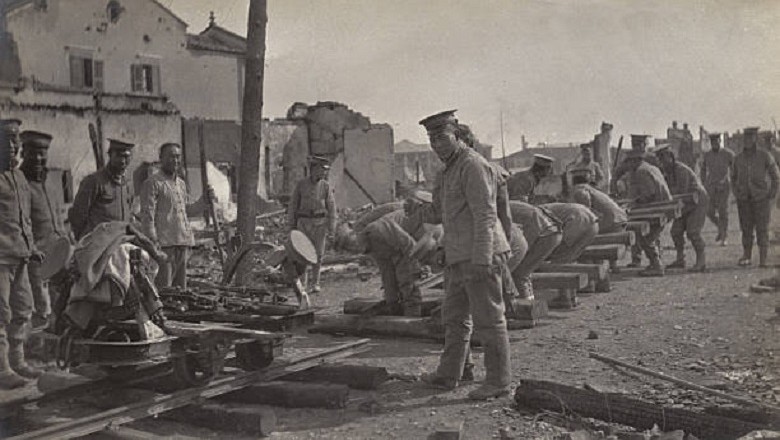 The Chinese Revolution of 1911: The Fall of the Qing Dynasty and the Rise of the Republic
