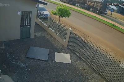 Bizarre Moment: Video of Car Flipping Over 'By Itself' Goes Viral