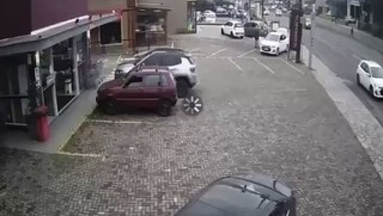 Shocking Footage Captures Plane Crash in Gramado, Killing Ten