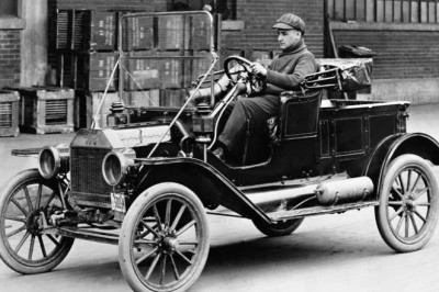 The Outrageous Oversimplification of the Ford Model T's Impact