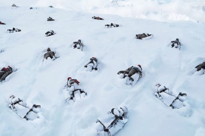 Everest: The Hearts Behind the Summit